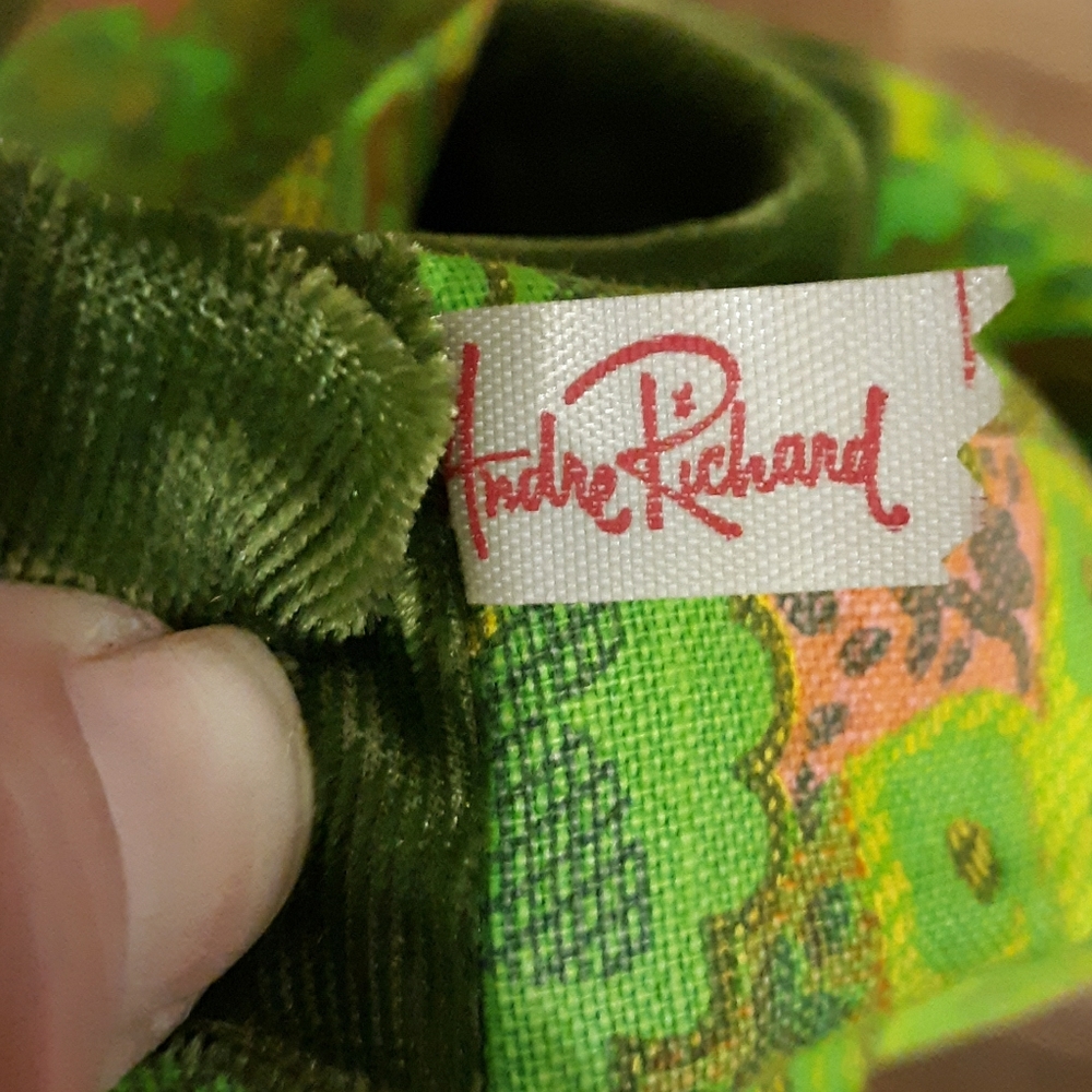 Vintage Designer Andre Richard Makeup Roll Bag.